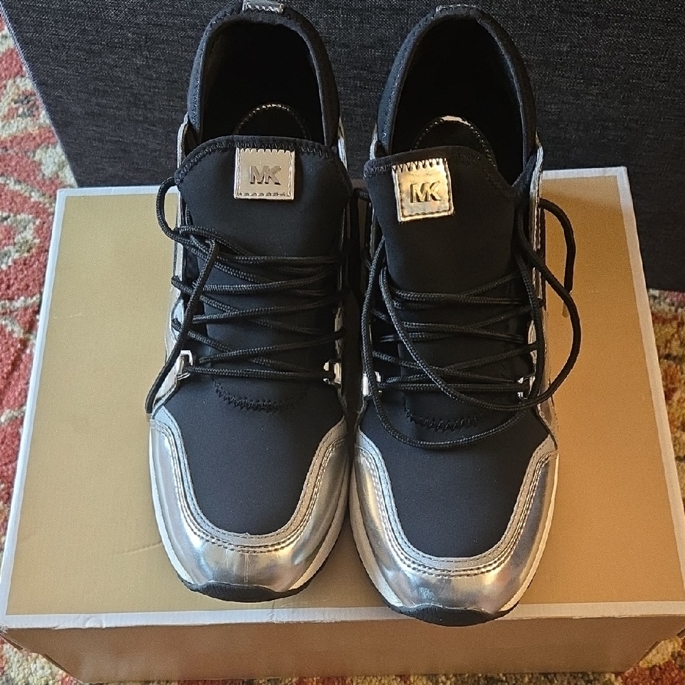 Michael Kors Size 9 Sneakers Women